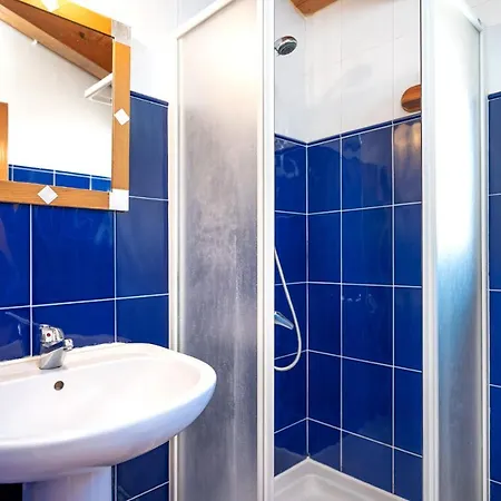 The Swallow's Nest - Zf Hvar 公寓 *