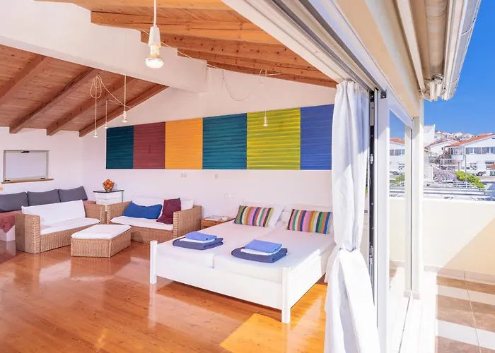 Apartment The Swallow's Nest - Zf Hvar