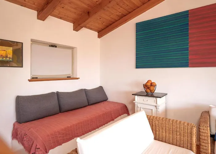 The Swallow's Nest - Zf Hvar