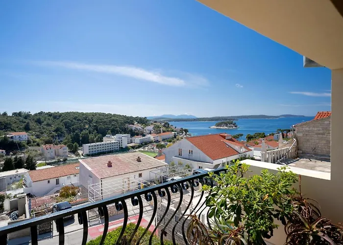 Apartment The Swallow's Nest - Zf Hvar *